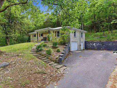 719 Hillside Drive Gainesboro TN 38562
