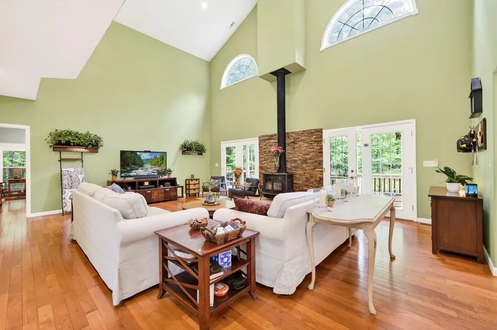 500 Cliff Park Road Monterey TN 38574-7332