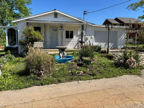 802 Water Street Livingston TN 38570