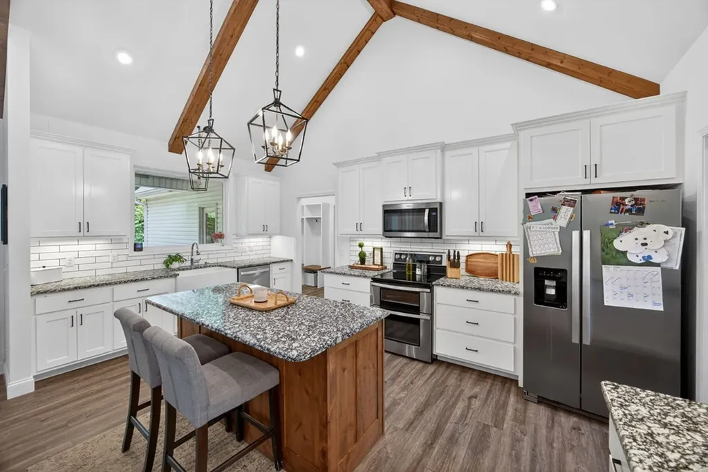 235 Overlook Point Cookeville TN 38506