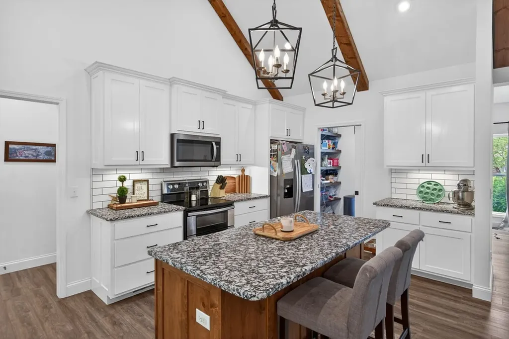 235 Overlook Point Cookeville TN 38506