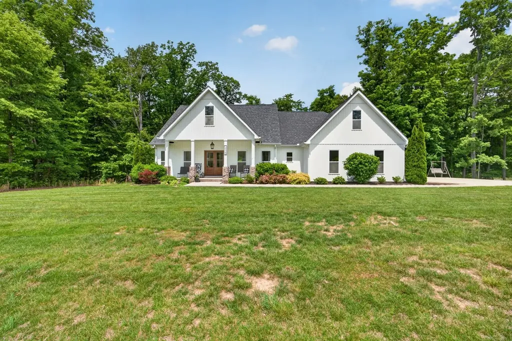 235 Overlook Point Cookeville TN 38506