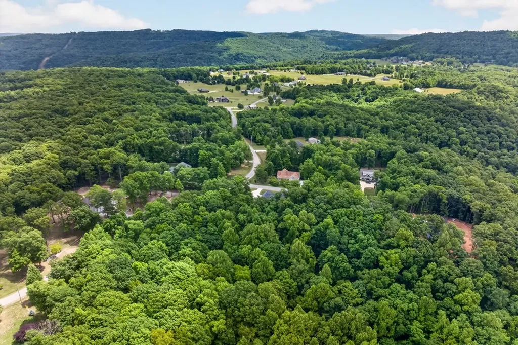 235 Overlook Point Cookeville TN 38506