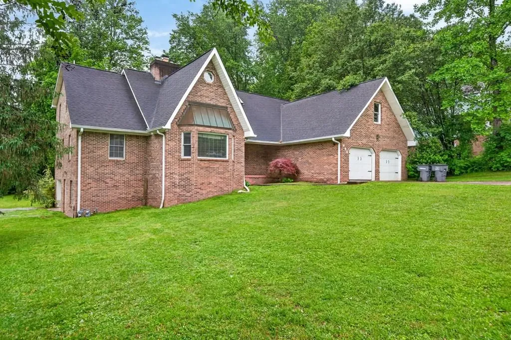 866 Pen Oak Drive Cookeville TN 38501-3757