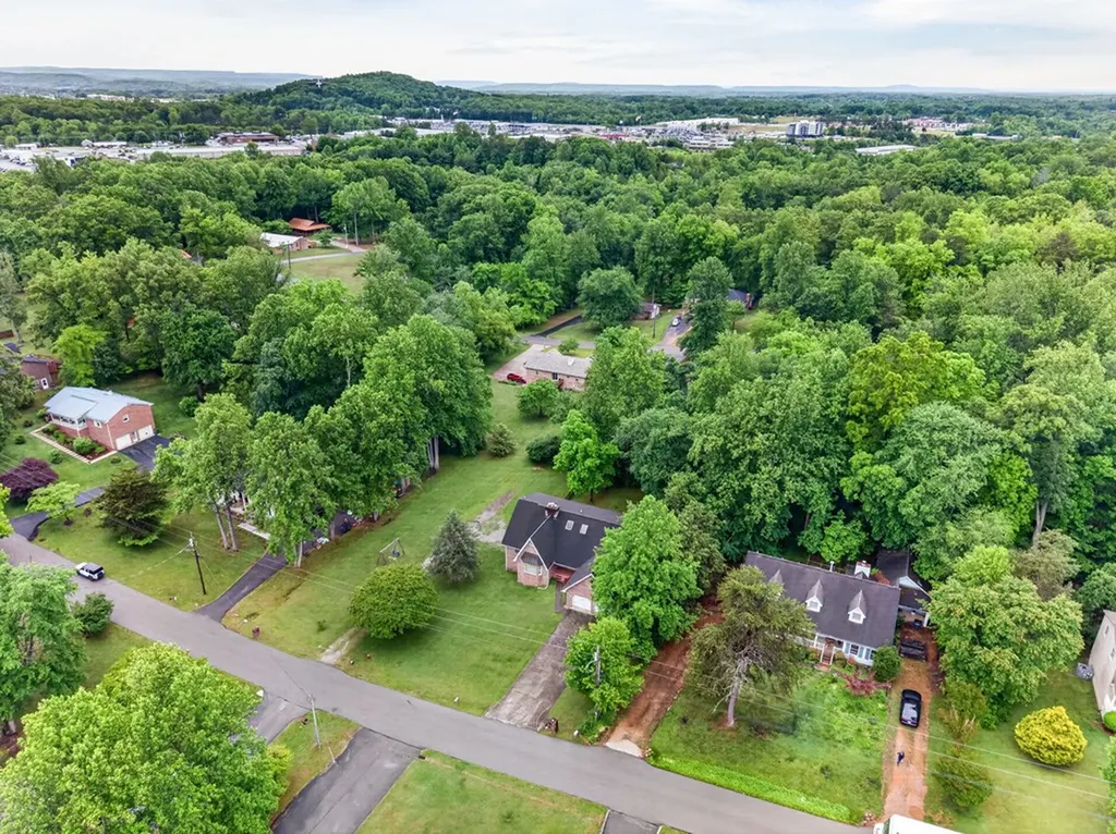 866 Pen Oak Drive Cookeville TN 38501-3757