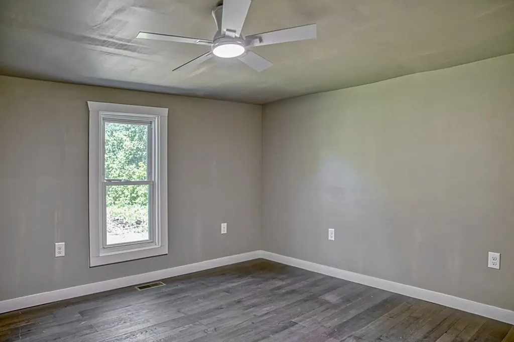 108 Twinton Park Road Crawford TN 38580
