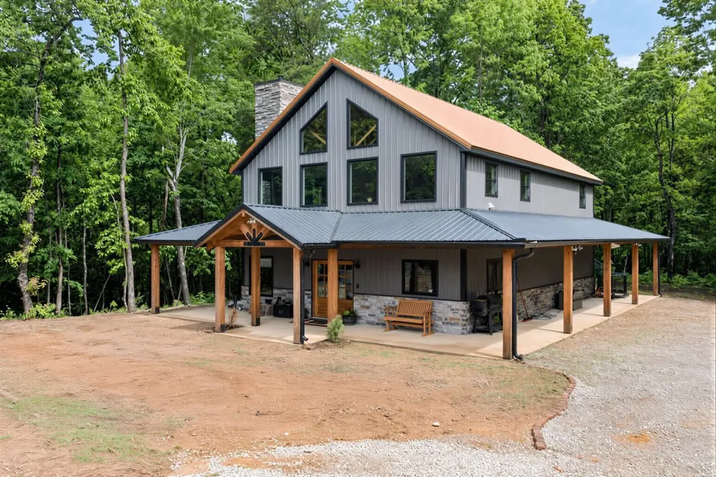 831 Ib Maynard Road Spencer TN 38585