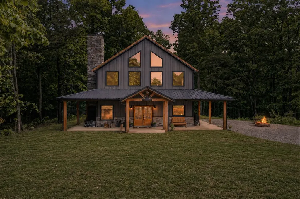 831 Ib Maynard Road Spencer TN 38585