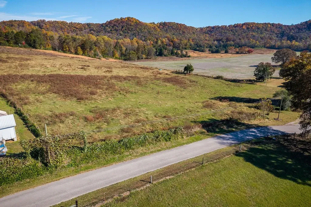 23.19 Ac Webbs Camp Road Walling TN 38587