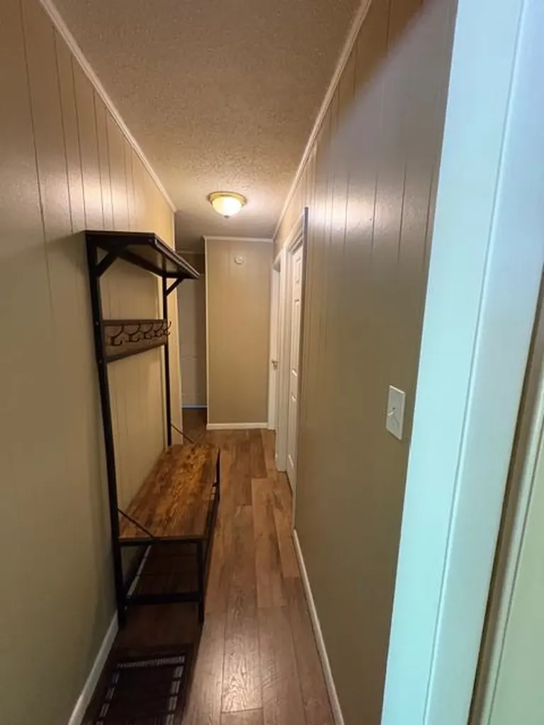 148 Lester Ledbetter Lane Hilham TN 38568