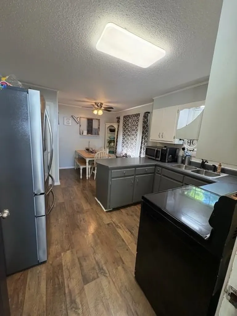 148 Lester Ledbetter Lane Hilham TN 38568