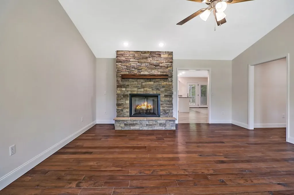 310 Summerwind Drive Crossville TN 38571