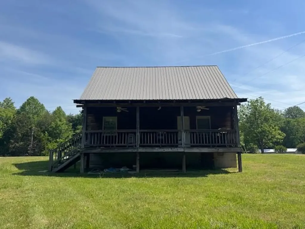 5701 Willow Grove Highway Allons TN 38541