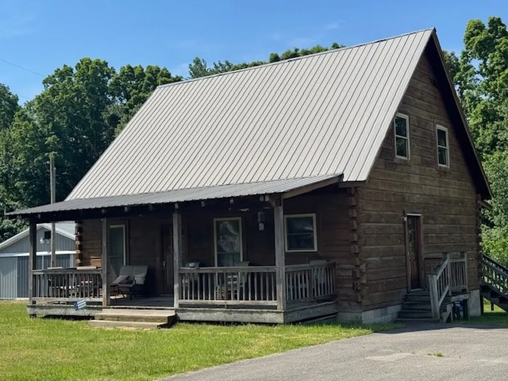 5701 Willow Grove Highway Allons TN 38541
