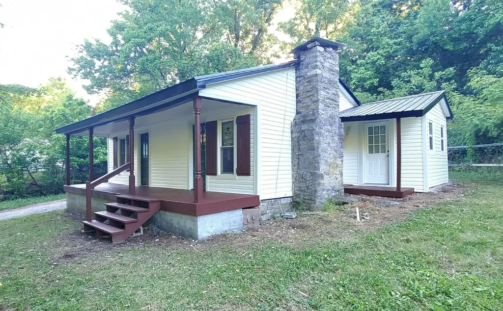 210 Rawls Creek Road Gordonsville TN 38563-6550