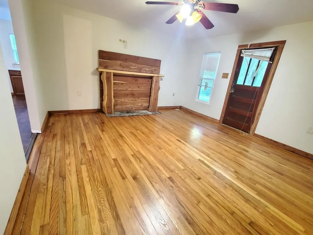 210 Rawls Creek Road Gordonsville TN 38563-6550
