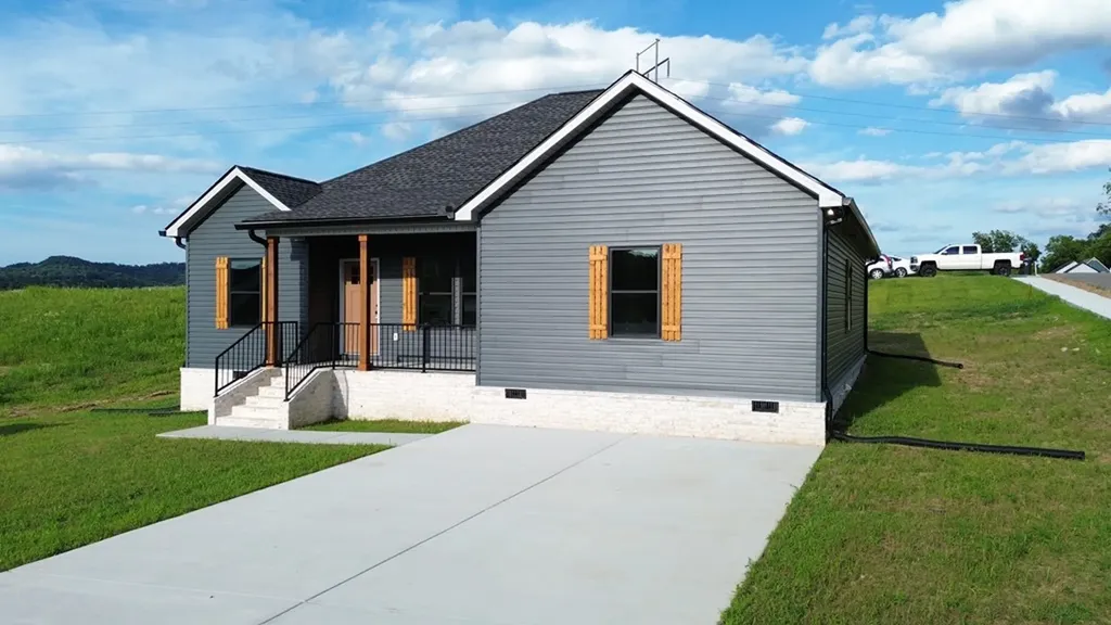 85 Rolling Meadows Avenue Hartsville TN 37074