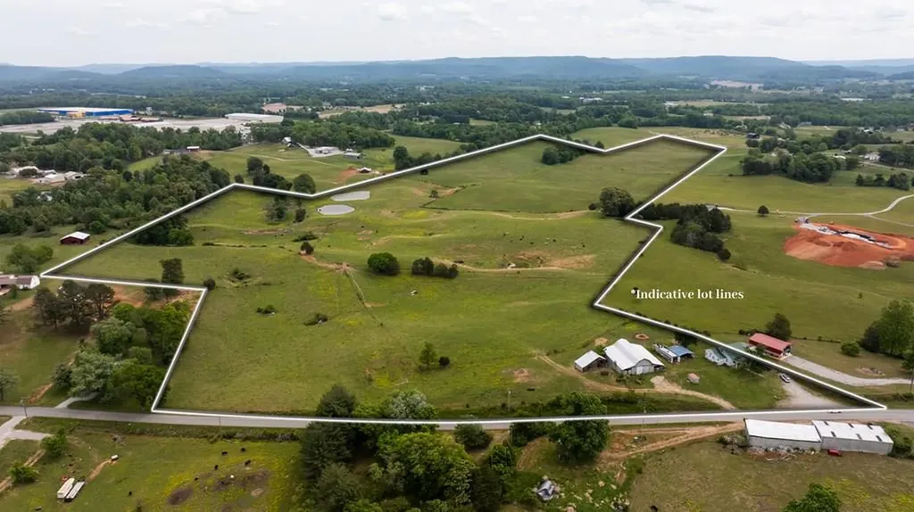 1496 S Bunker Hill Road Sparta TN 38583