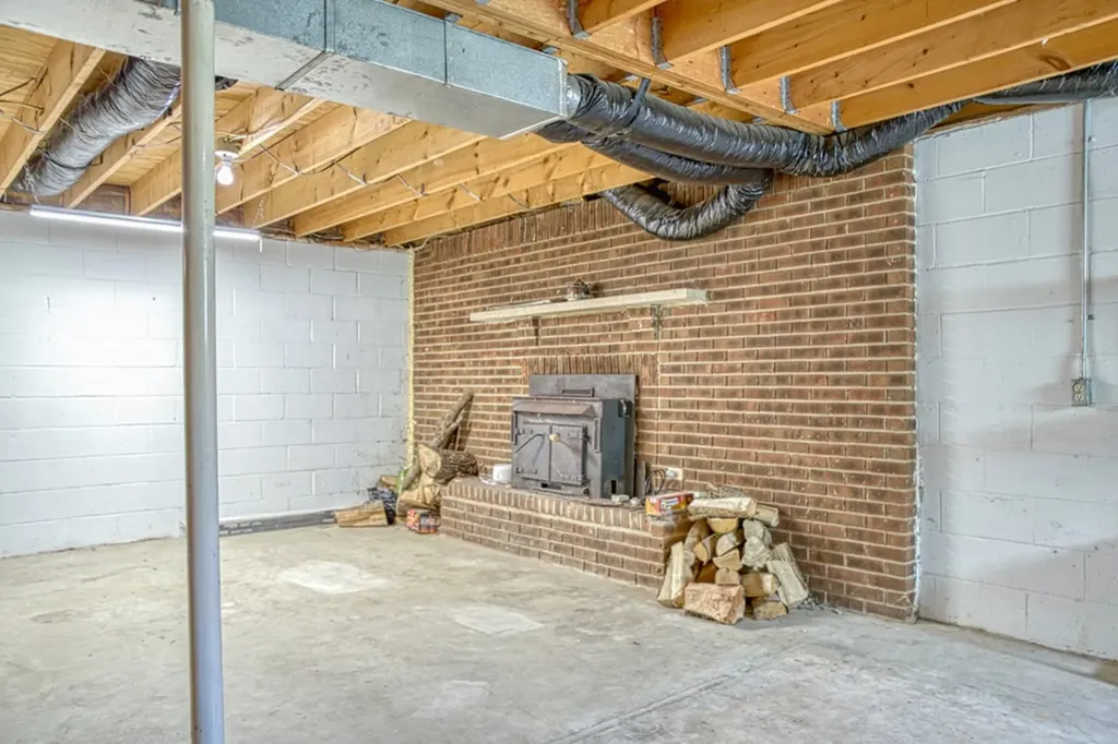 620 Harmony Road Gainesboro TN 38562
