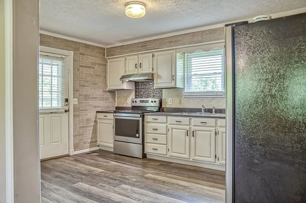 620 Harmony Road Gainesboro TN 38562