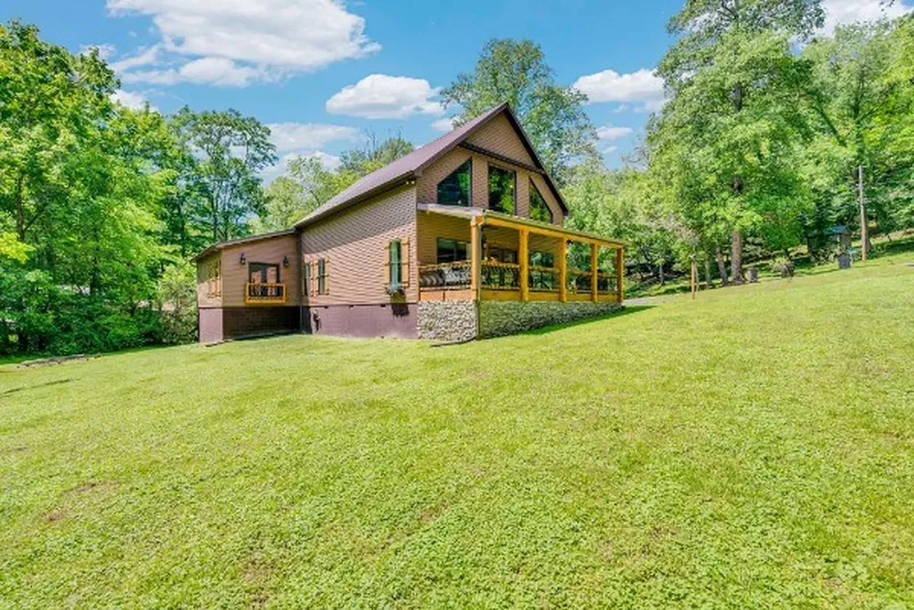 825 Shady Place Smithville TN 37166