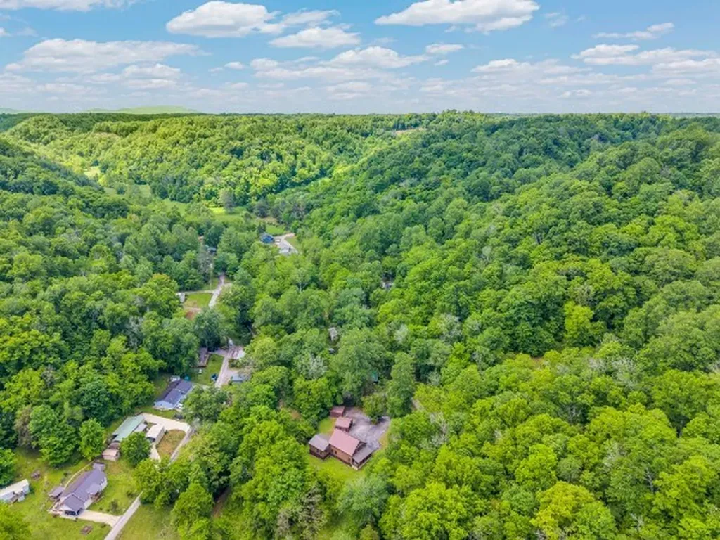 825 Shady Place Smithville TN 37166