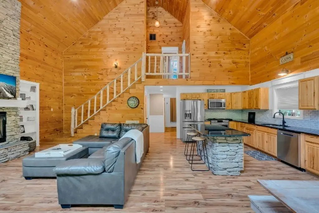 825 Shady Place Smithville TN 37166