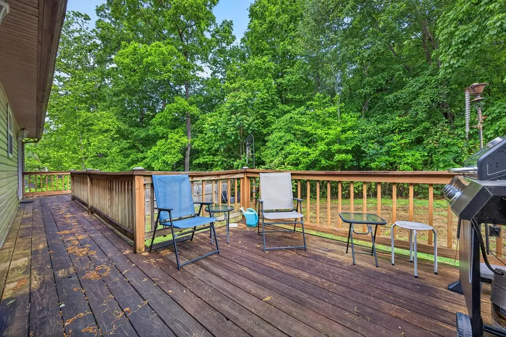 1943 Birch Circle Cookeville TN 38501
