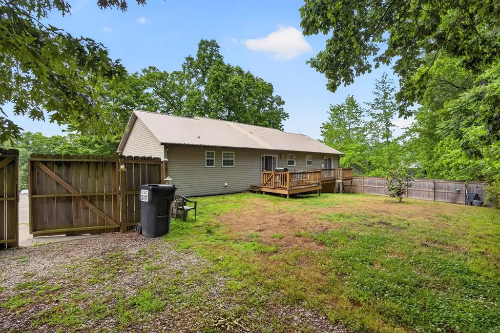 1943 Birch Circle Cookeville TN 38501
