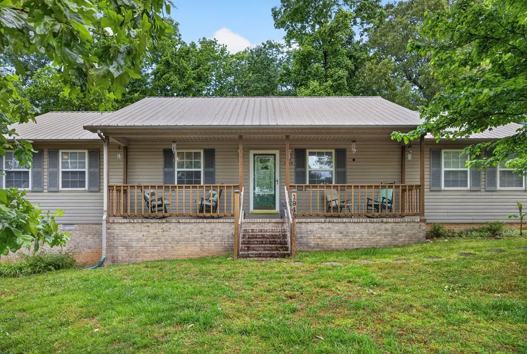 1943 Birch Circle Cookeville TN 38501