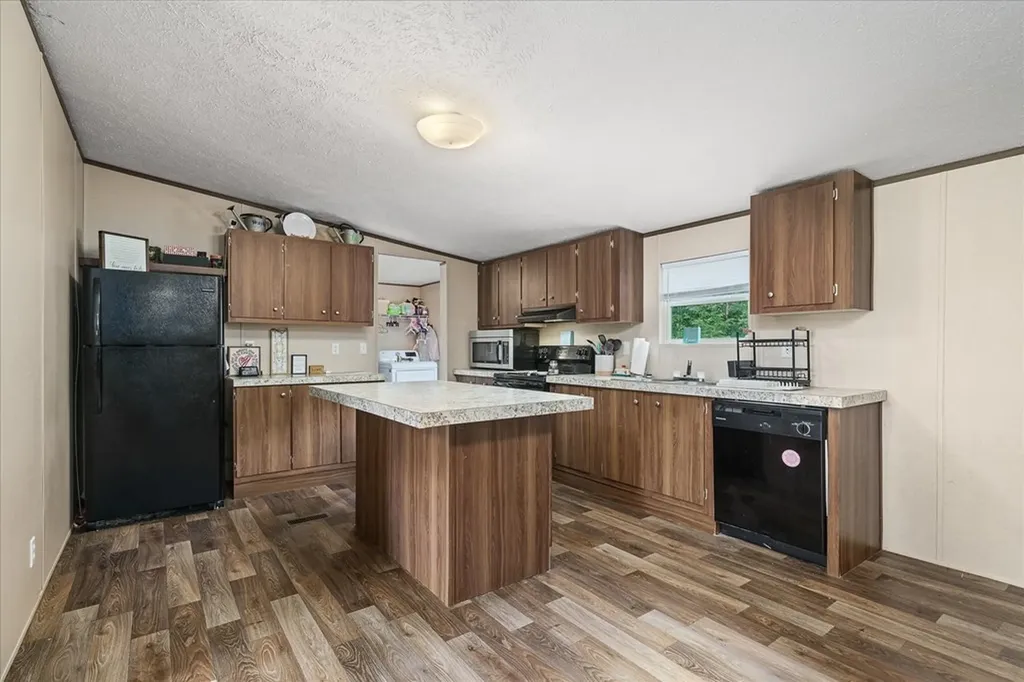 90 Byers Lane Crossville TN 38571