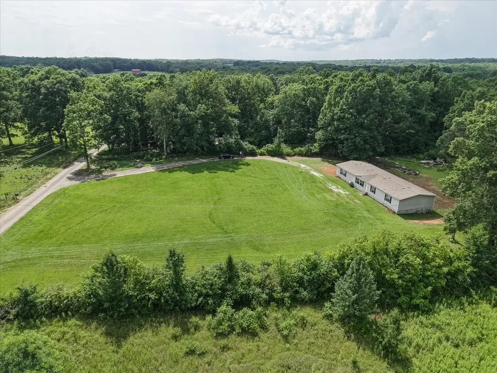 90 Byers Lane Crossville TN 38571