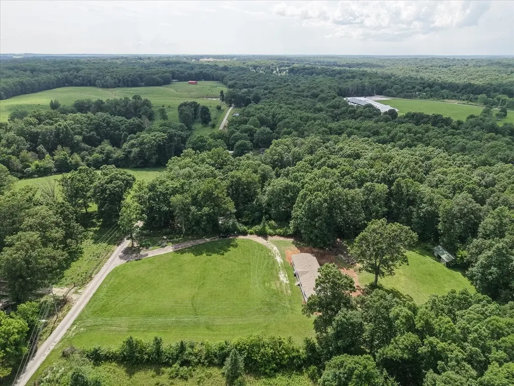 90 Byers Lane Crossville TN 38571