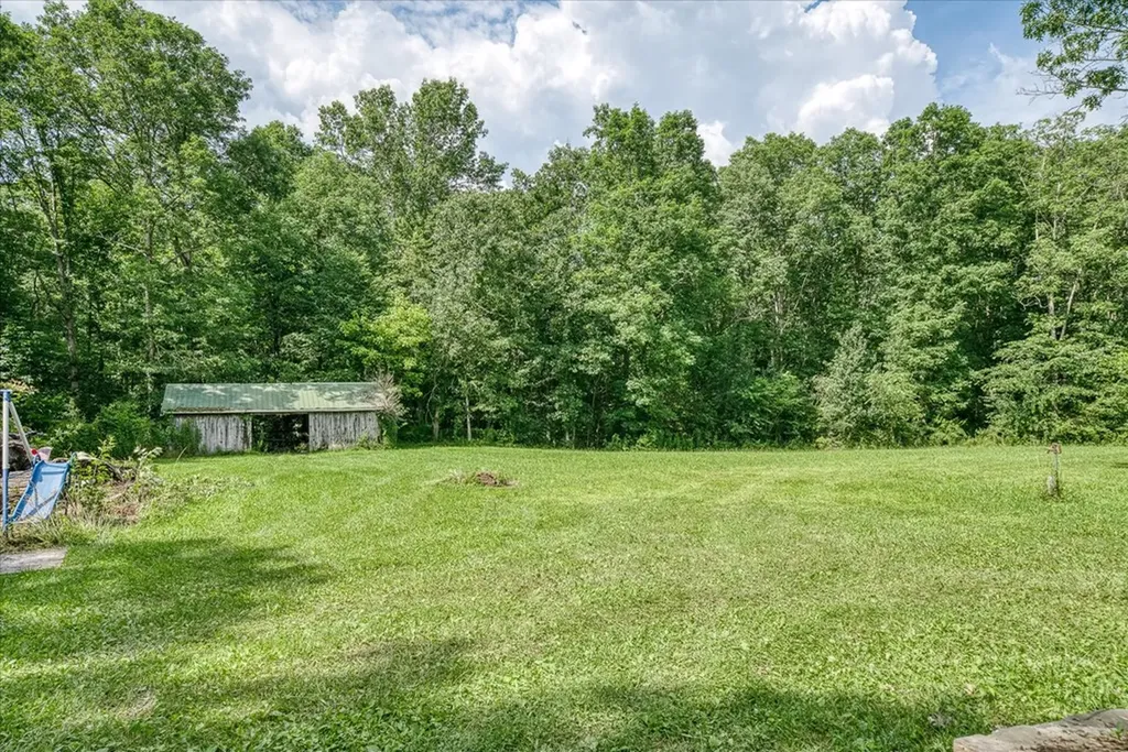 90 Byers Lane Crossville TN 38571
