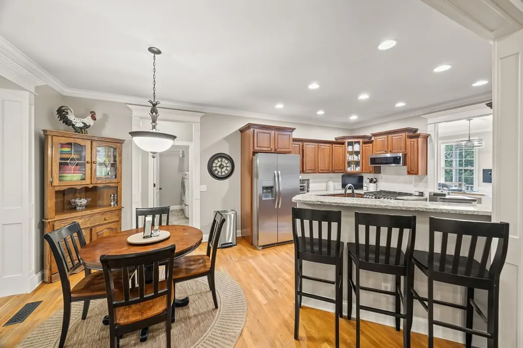 1916 Bear Creek Point Cookeville TN 38506