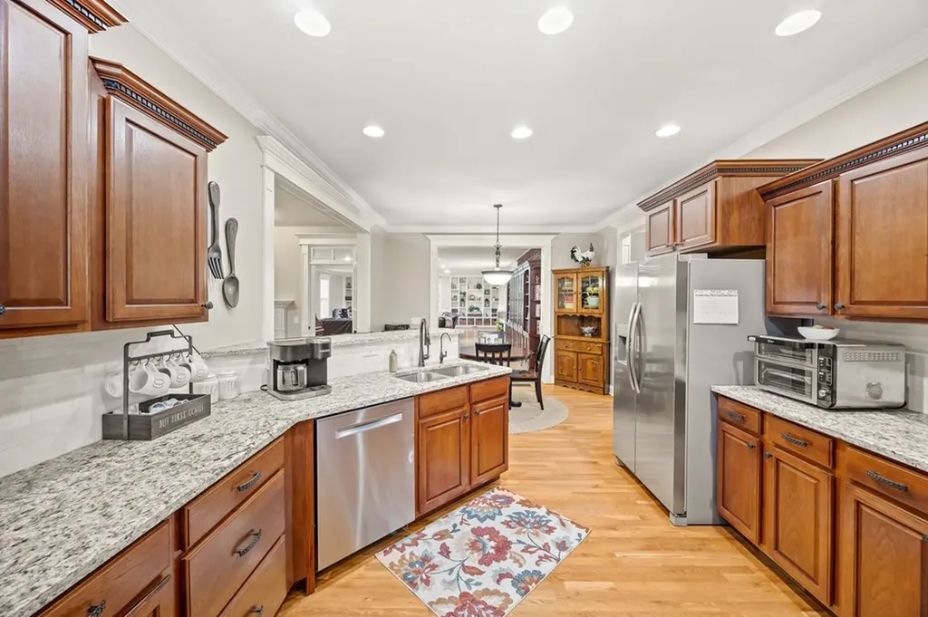 1916 Bear Creek Point Cookeville TN 38506