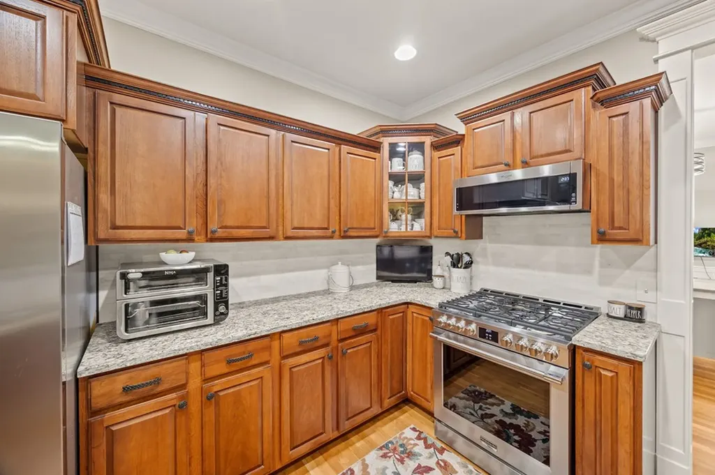 1916 Bear Creek Point Cookeville TN 38506