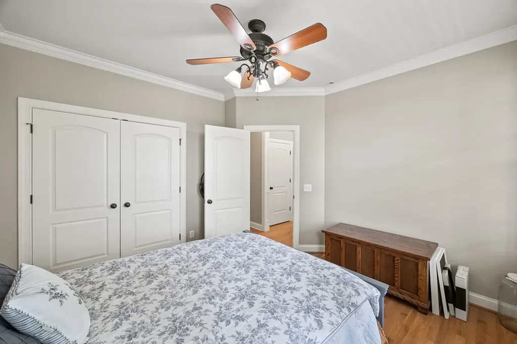 1916 Bear Creek Point Cookeville TN 38506