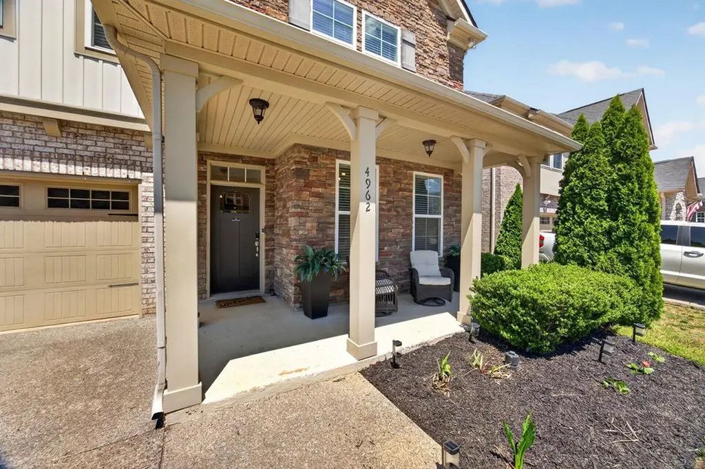 4962 Napoli Drive Mount Juliet TN 37122