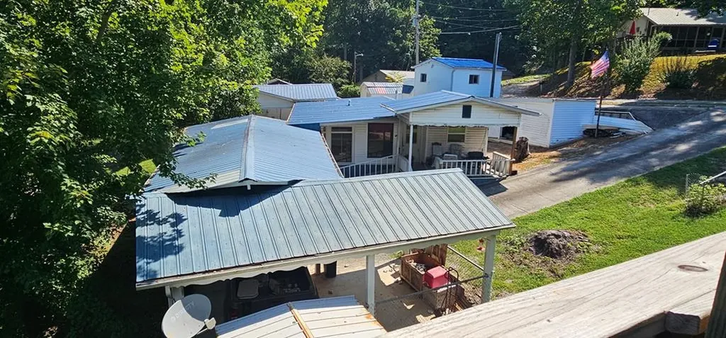 2991 Johnson Chapel Road Sparta TN 38583