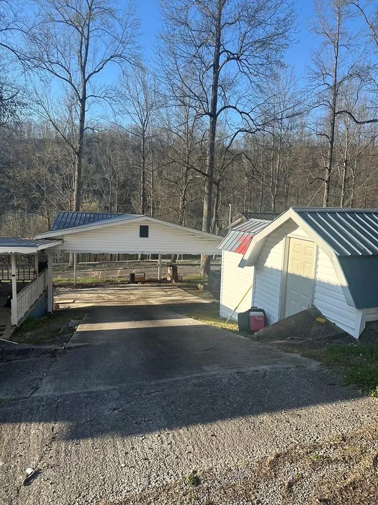2999 Johnson Chapel Road Sparta TN 38586