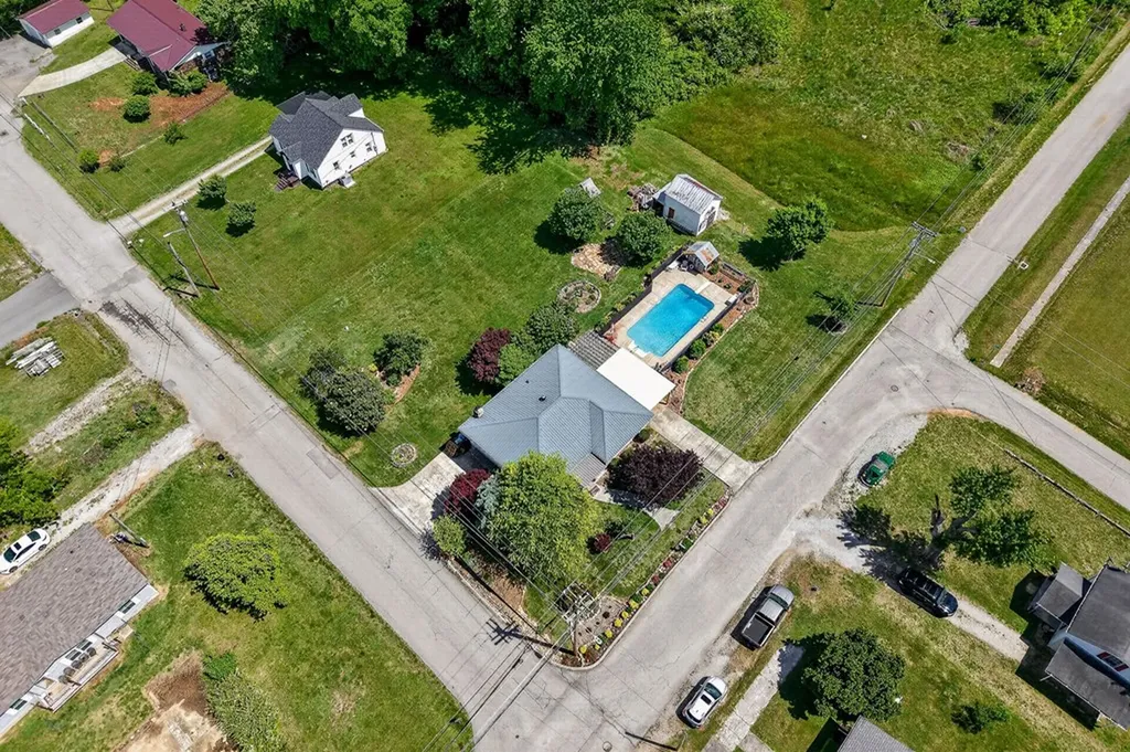 403 Daugherty Street Livingston TN 38570