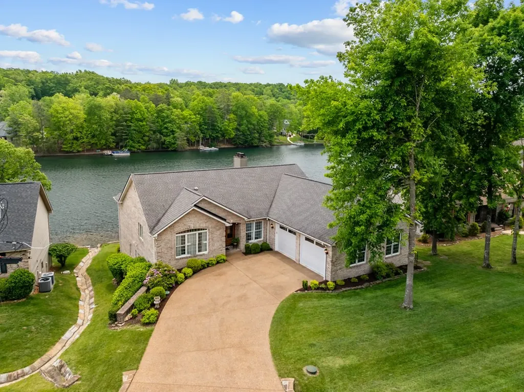 150 Motthaven Drive Crossville TN 38558