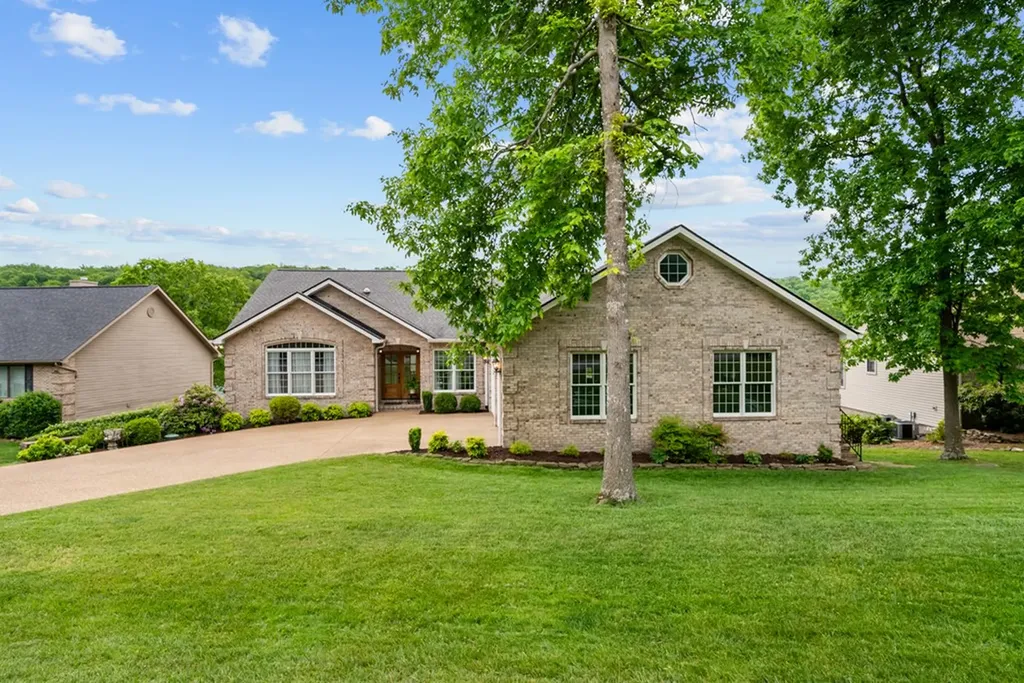 150 Motthaven Drive Crossville TN 38558