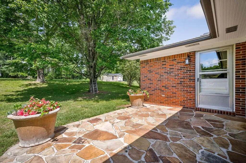 549 NE Grandview Drive Cookeville TN 38506