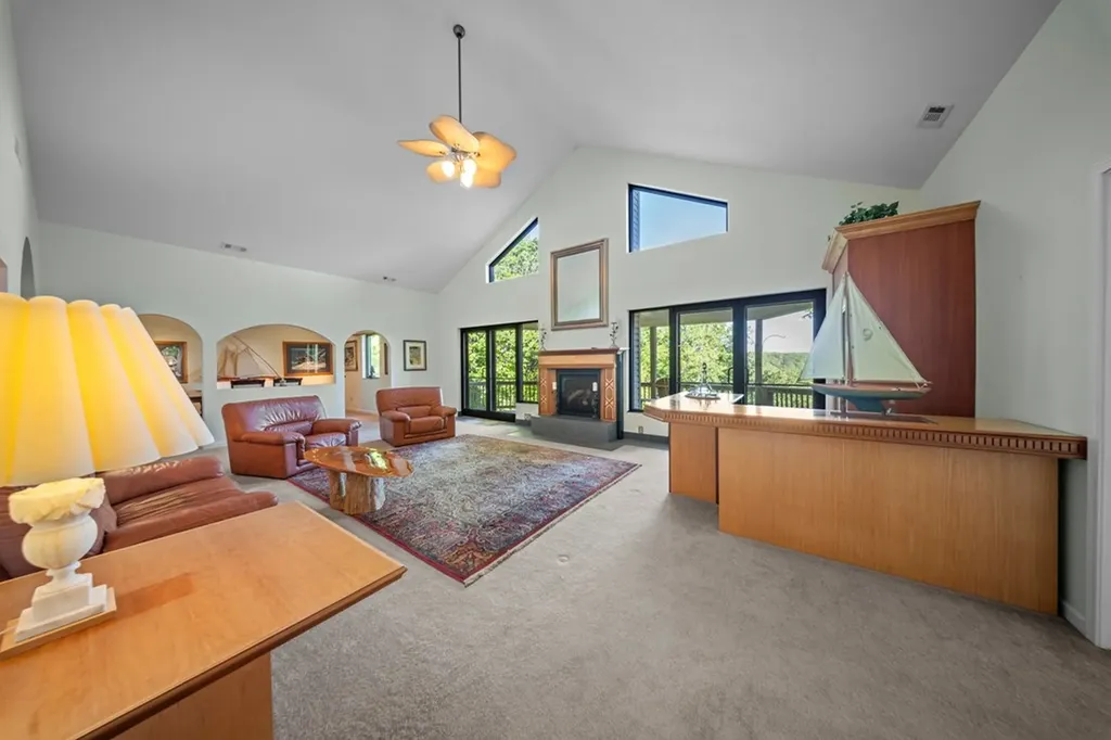 513 Cumberland Cove Road Monterey TN 38574