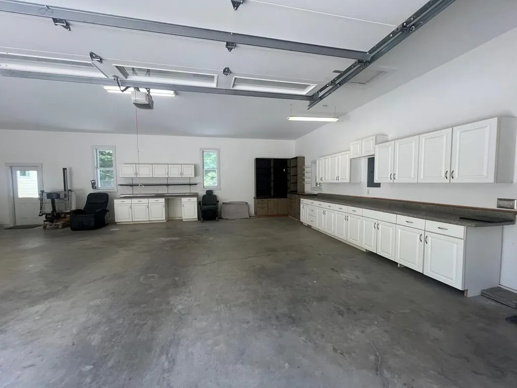 513 Cumberland Cove Road Monterey TN 38574