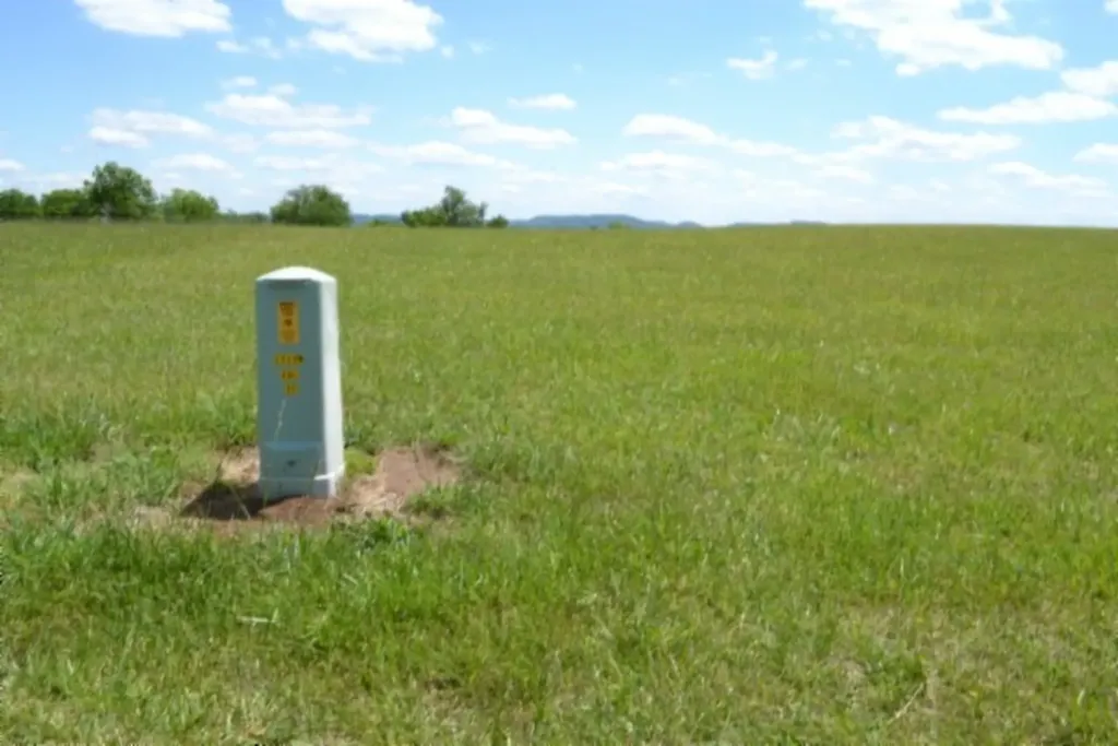 Lot 61c Walleye Road Hilham TN 38568