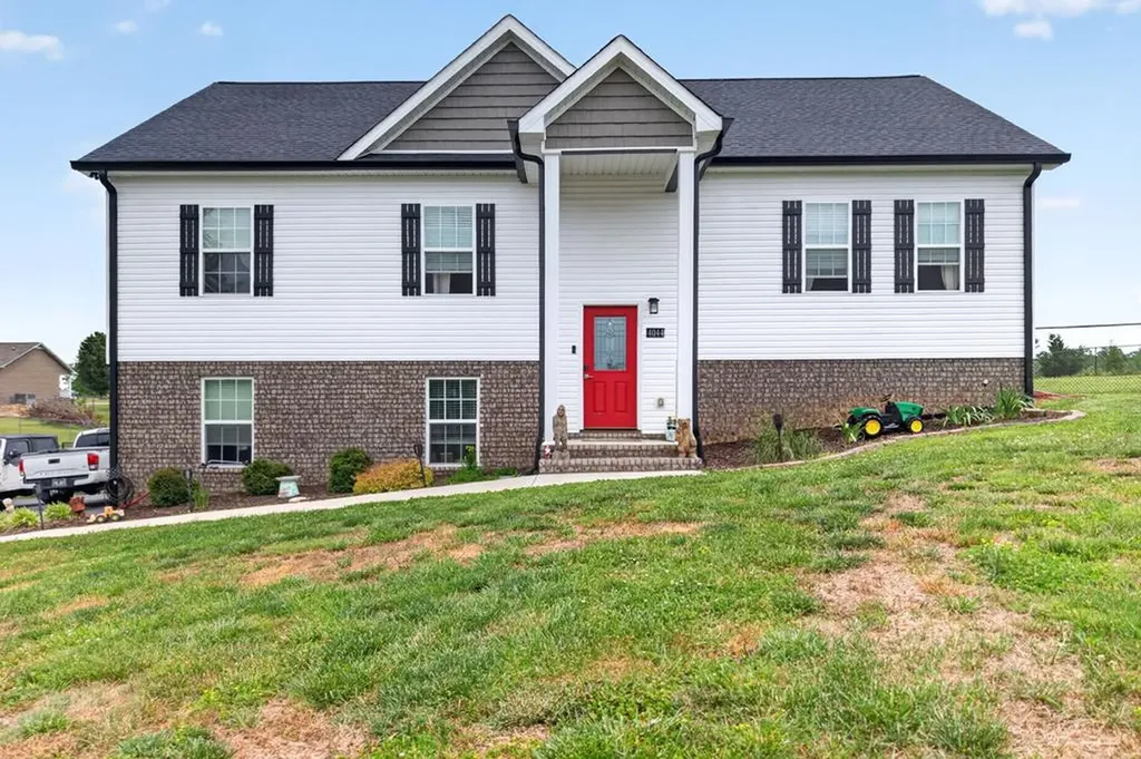4044 Charlton Square Cookeville TN 38501