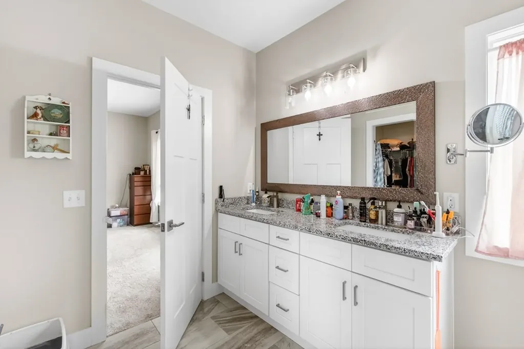 4044 Charlton Square Cookeville TN 38501